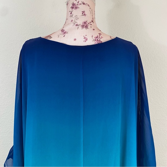 Lane Bryant sz:26/28 Ombré Blues to White Poncho Blouse Relaxed Fit Top - Picture 6 of 11